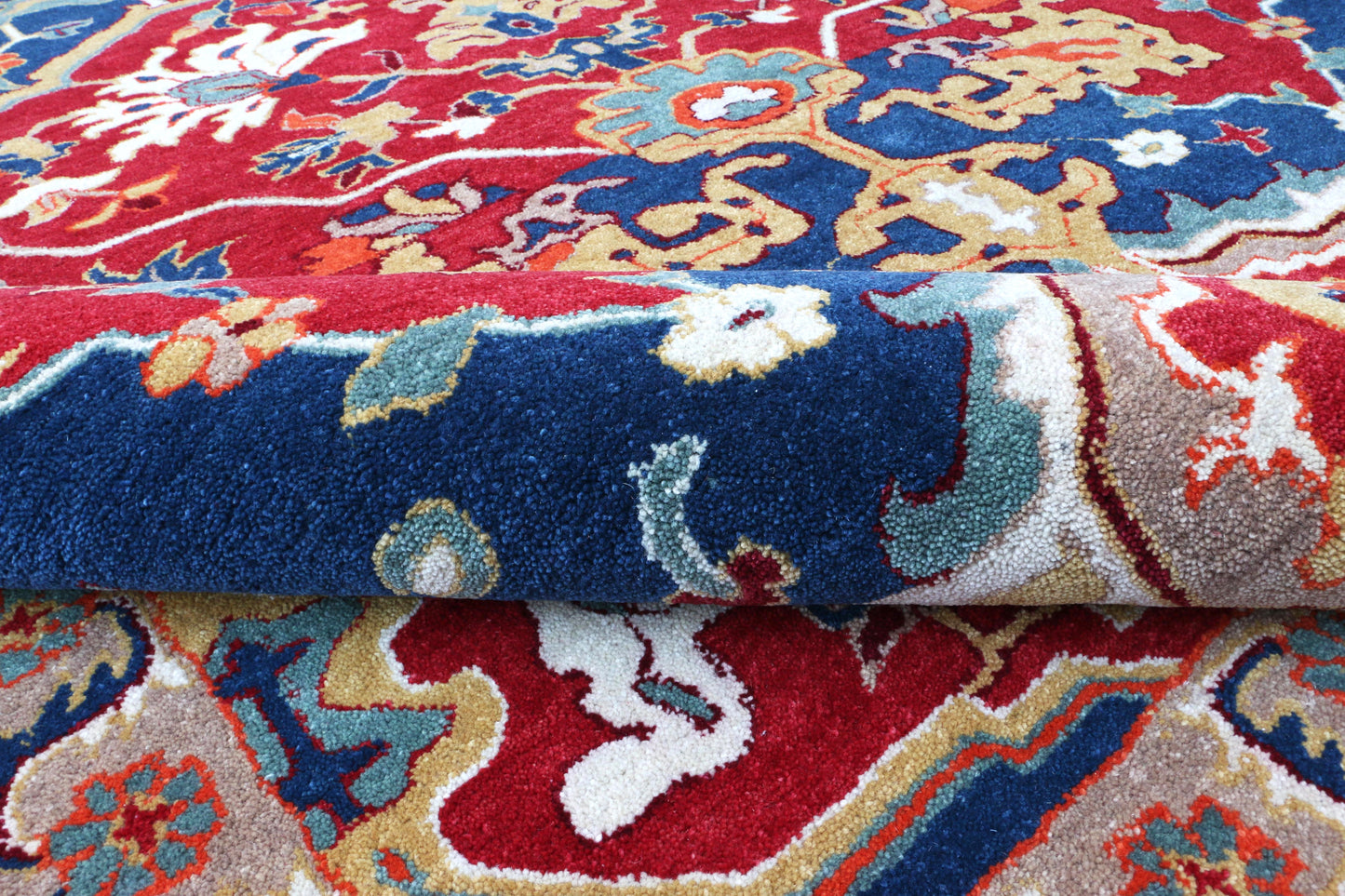 Sultanabad Heriz Multi Red