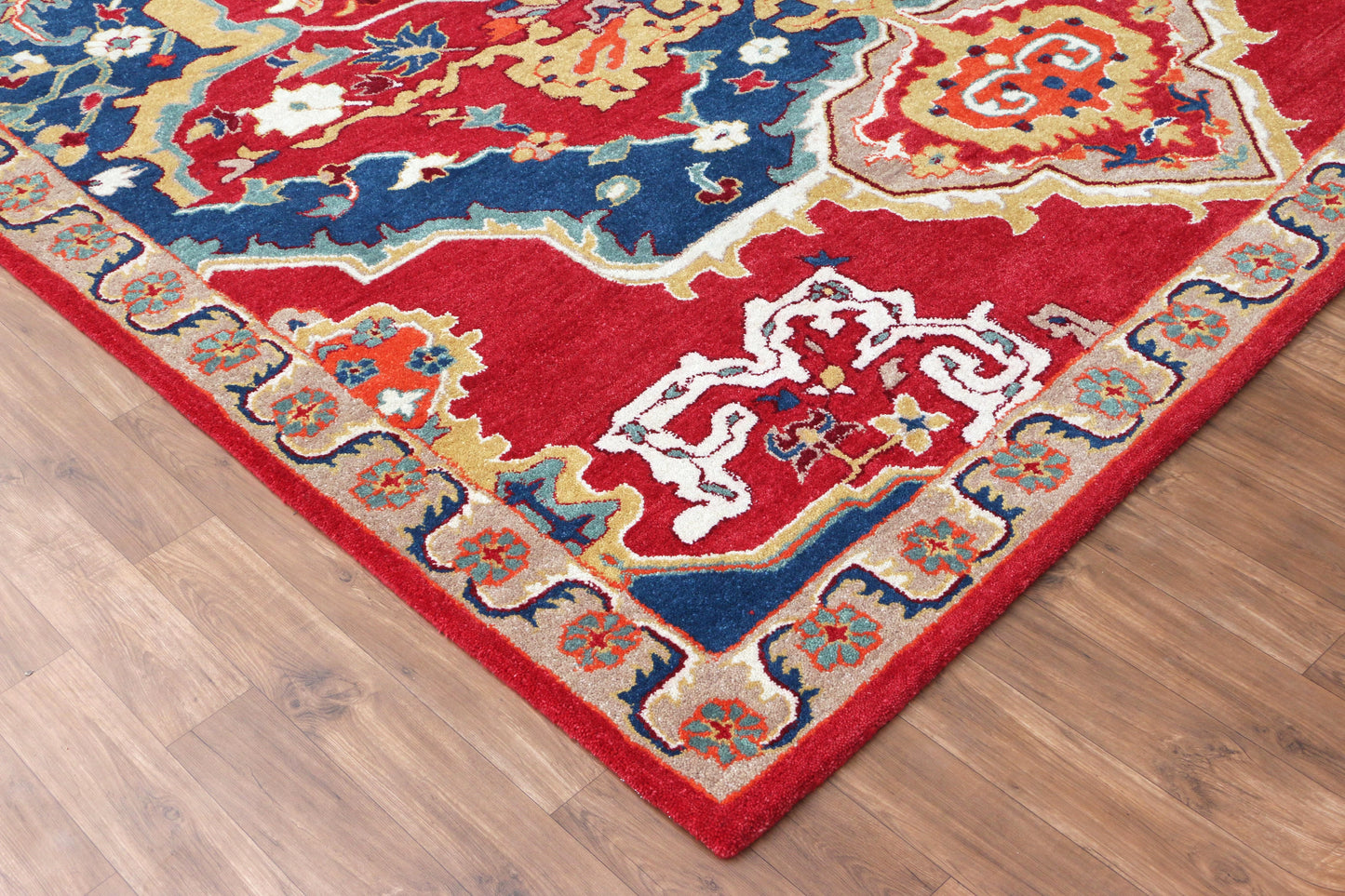 Sultanabad Heriz Multi Red